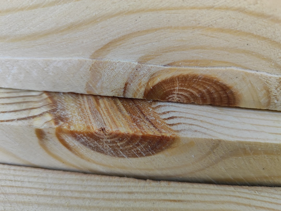 découvrez les bienfaits de la planche, un exercice incontournable pour renforcer votre core, améliorer votre posture et augmenter votre endurance. apprenez les différentes variations et astuces pour maximiser vos résultats, que vous soyez débutant ou athlète confirmé.