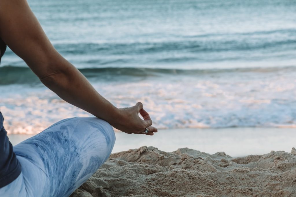 découvrez la mindfulness, une pratique de pleine conscience qui aide à réduire le stress, améliorer le bien-être et renforcer la concentration au quotidien. adoptez des techniques simples pour vivre pleinement l’instant présent.